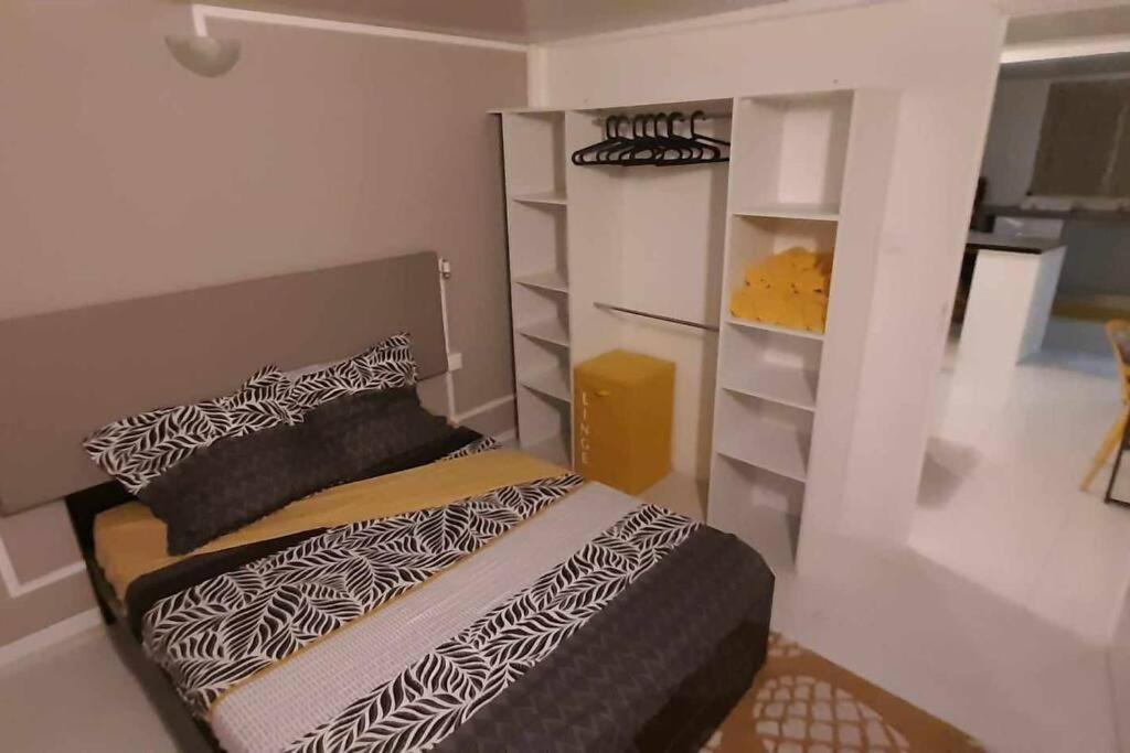 Sunshine Appartement 1 Chambre Фор-де-Франс Экстерьер фото